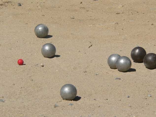 boule of petanque speler